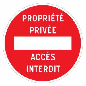 Panneau sens interdit propriété privée accès interdit