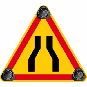 Chaussée rétrécie (AK3)