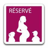 Parking femme enceinte avec enfants